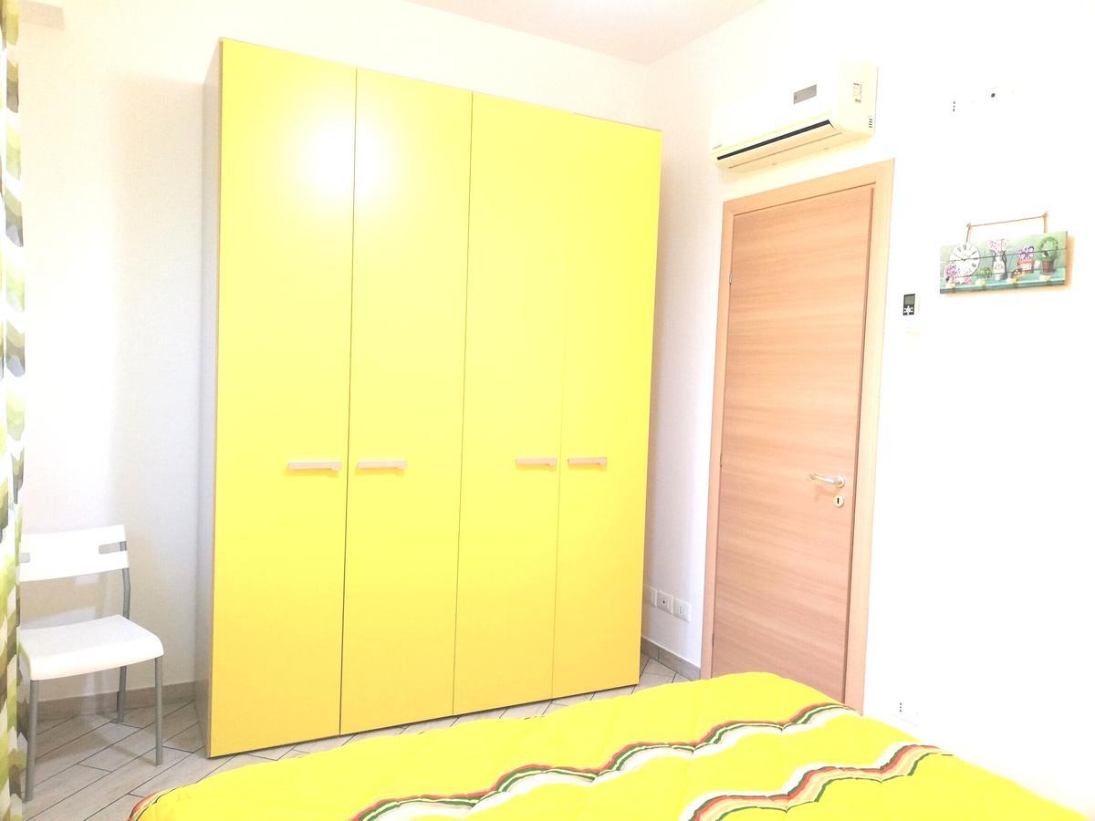 Capo D'Orlando Apartments Екстериор снимка