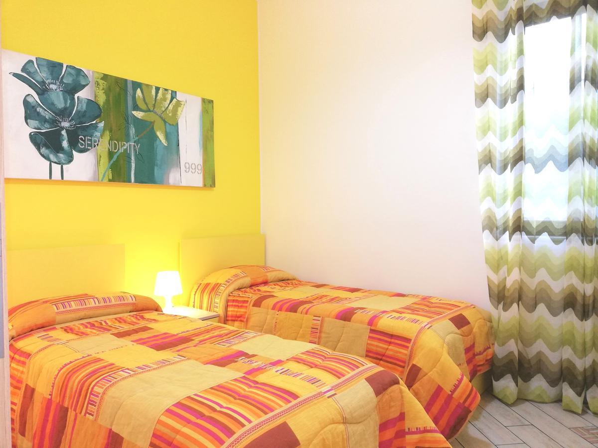 Capo D'Orlando Apartments Екстериор снимка