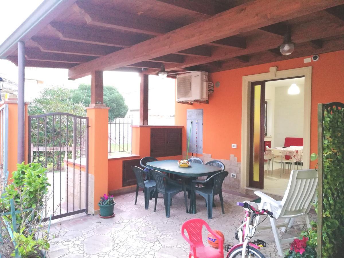 Capo D'Orlando Apartments Екстериор снимка