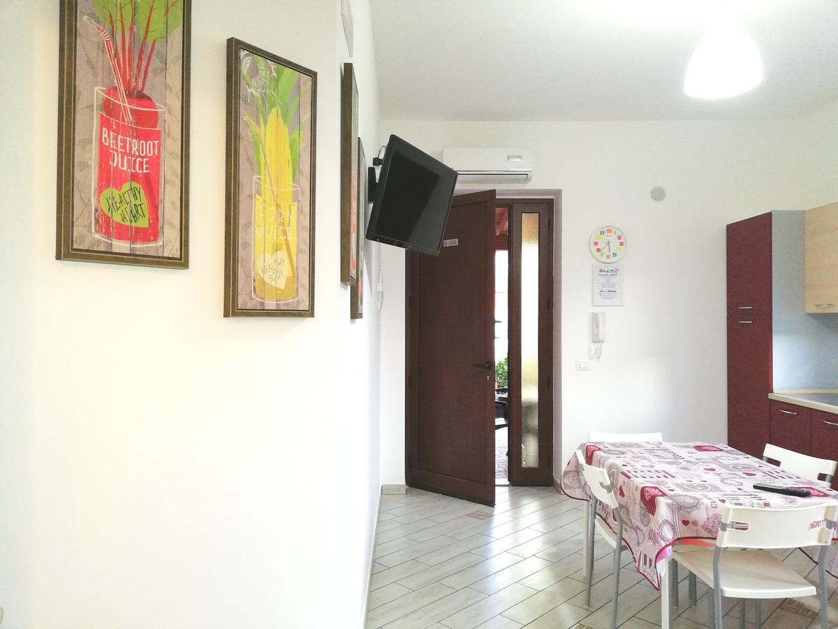Capo D'Orlando Apartments Екстериор снимка