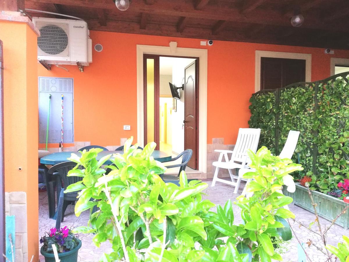 Capo D'Orlando Apartments Екстериор снимка