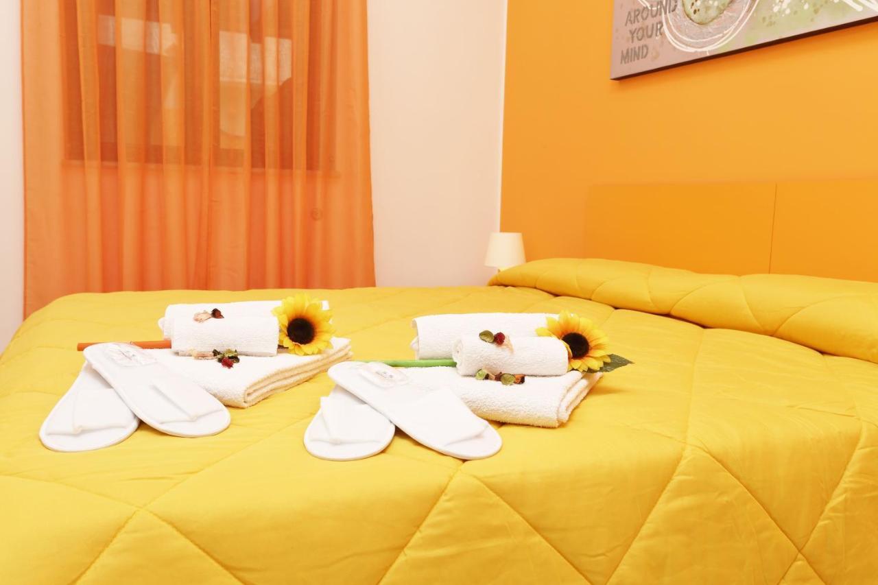 Capo D'Orlando Apartments Екстериор снимка