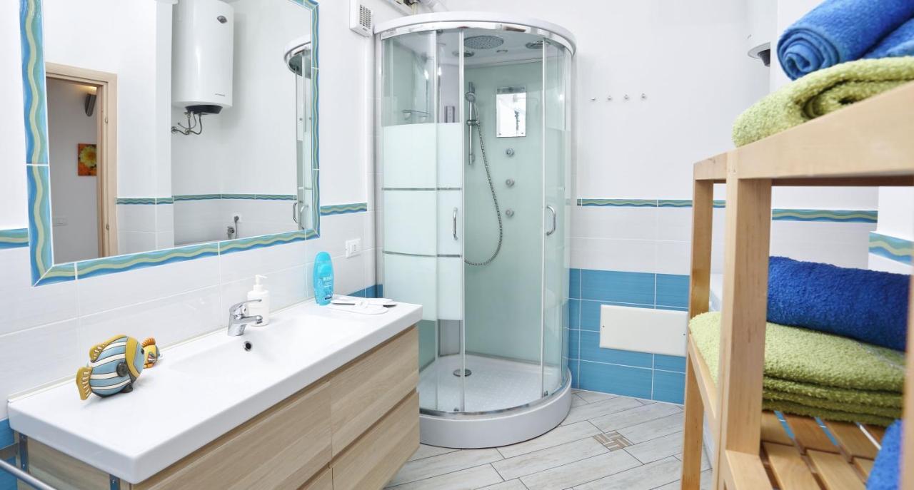Capo D'Orlando Apartments Екстериор снимка