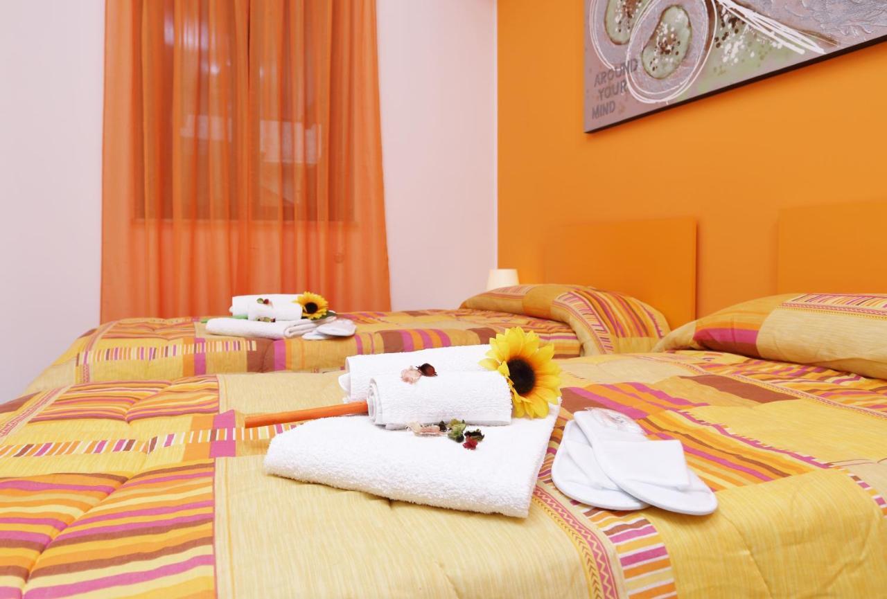 Capo D'Orlando Apartments Екстериор снимка