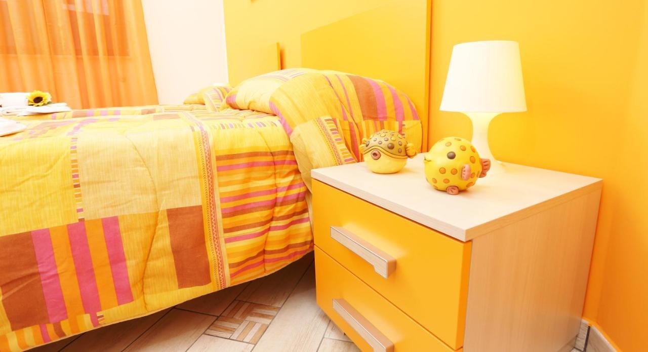 Capo D'Orlando Apartments Екстериор снимка
