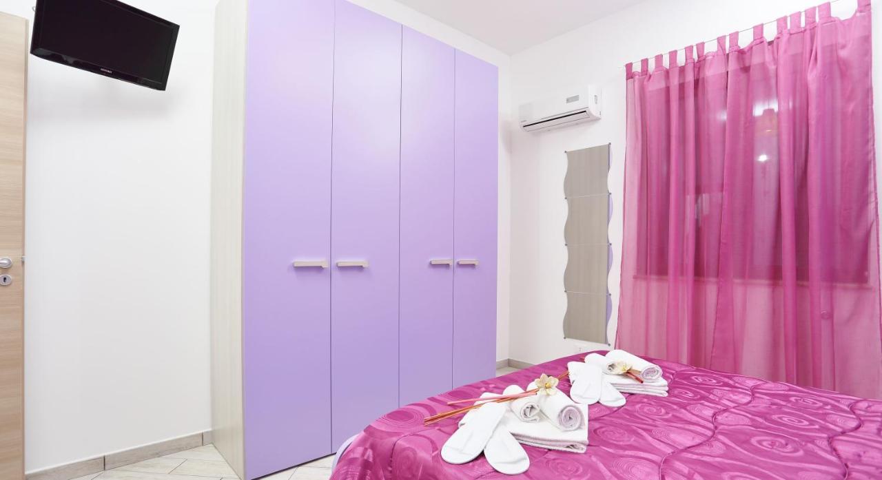 Capo D'Orlando Apartments Екстериор снимка